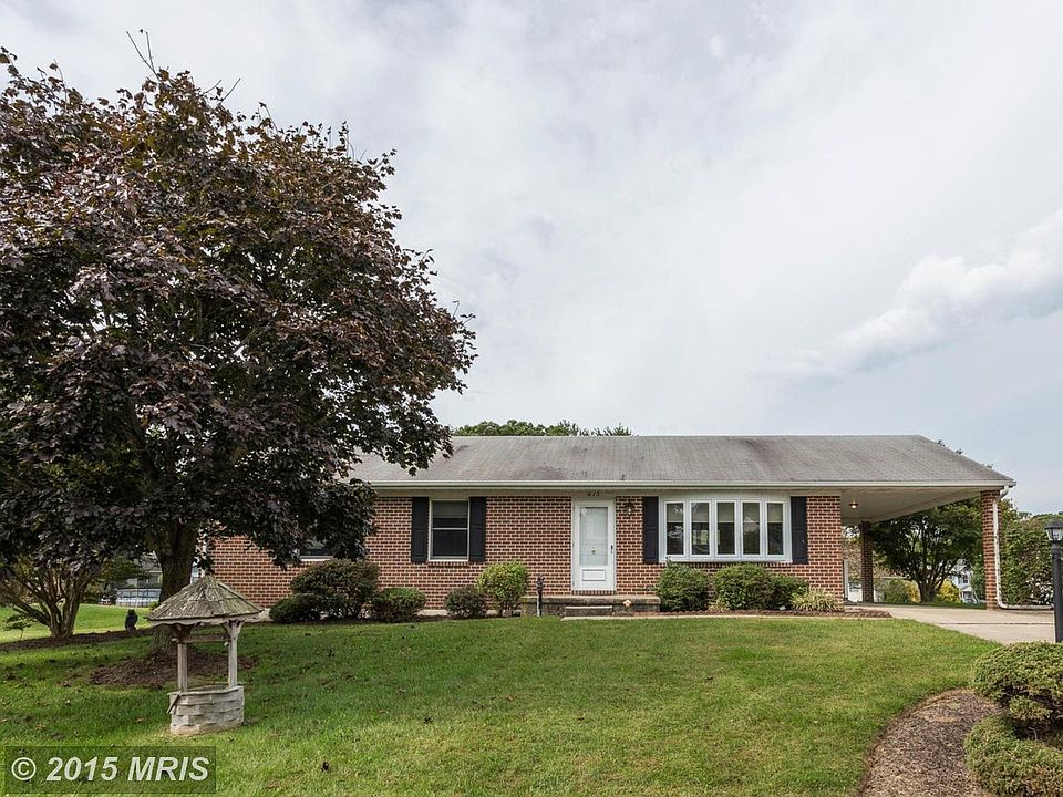 1st image of 613 Flintlock Dr