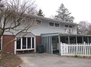 657 Church Rd, Flourtown, PA 19031