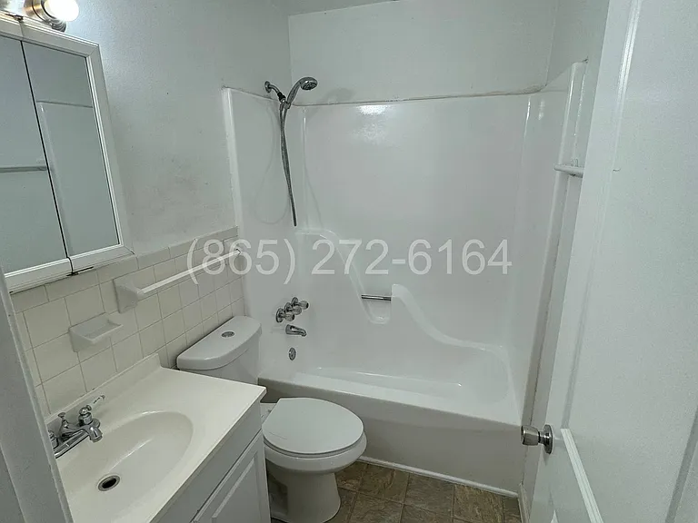 6436 Tewksbury Dr — Photo 8