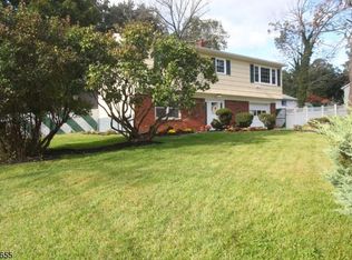 325 Durban Ave, Hopatcong, NJ 07843