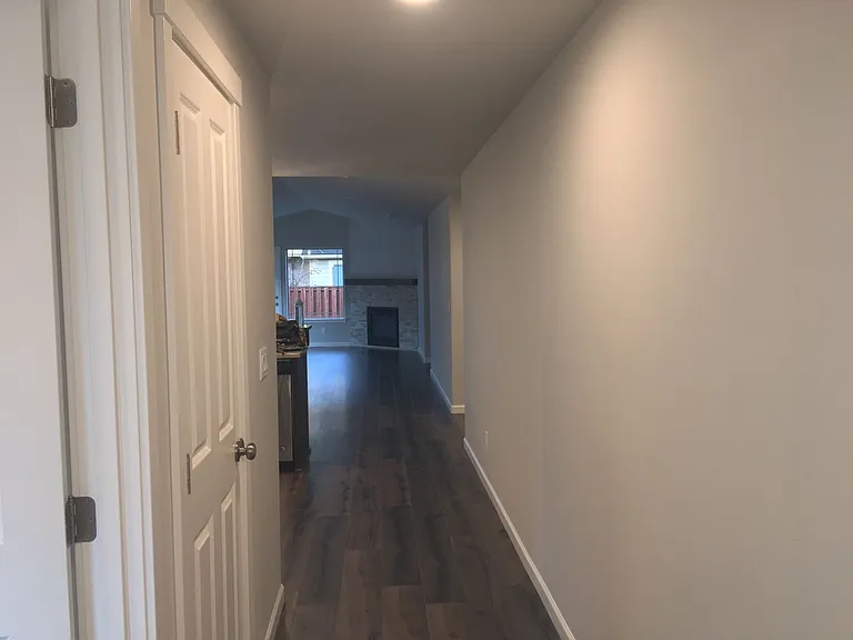 2935 NW Cedar Ave — Photo 2