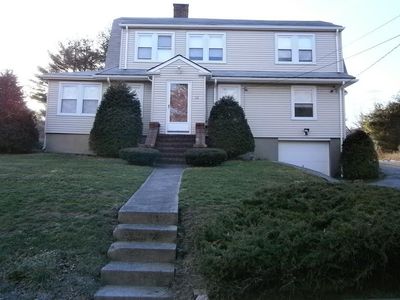 52 Canton St, Sharon, MA, 02067