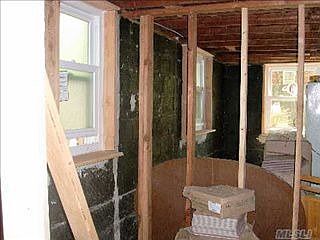 2nd image of 215 Pleasant St