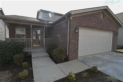 1st image of 700 Graftons Mill Ln