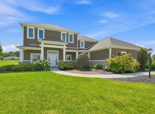 5990 Menza Dr, Auburn, IN 46706