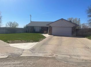 665 NE 19th St, Guymon, OK 73942