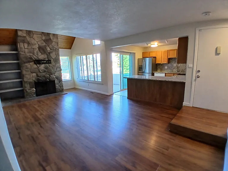 View of Livingroom and kitchen