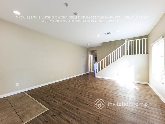 4th image of 982 E Corrall St