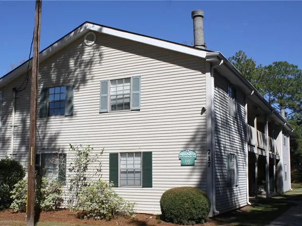 717 Heavens Dr APT 4, Mandeville, LA 70471