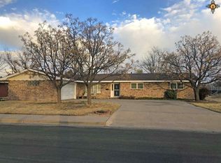 705 S 13th St, Lovington, NM 88260