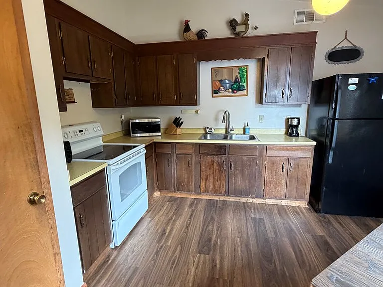 526 Red Bush School Rd — Photo 25