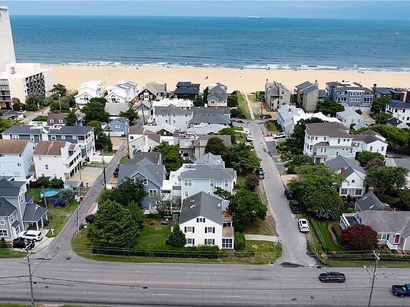 2nd image of 121 55th St