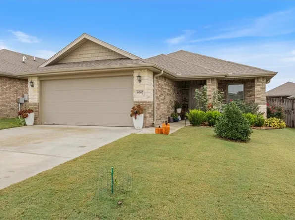 6002 NW Sherman St, Bentonville, AR 72713