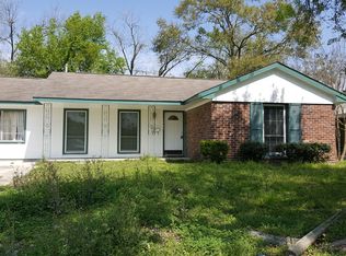 7943 Glenscott St, Houston, TX 77061