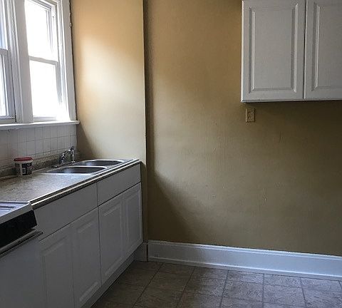 3rd image of 3096 Gilbert Ave #D1a8f7bb4