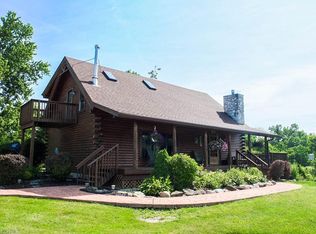 1948 W Center Rd, Clinton, OH 44216