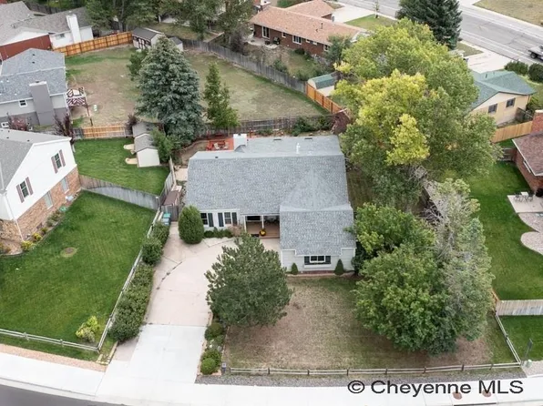 6911 Evers Blvd, Cheyenne, WY 82009