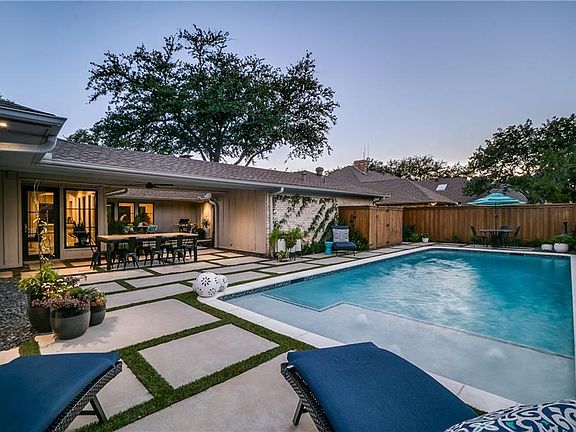 5th image of 5738 Club Oaks Dr