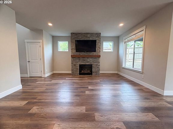 3rd image of 2602 S 11th Ct