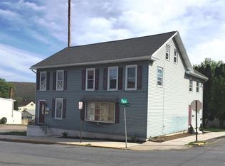 341 Center Ave APT 2, Jim Thorpe, PA 18229