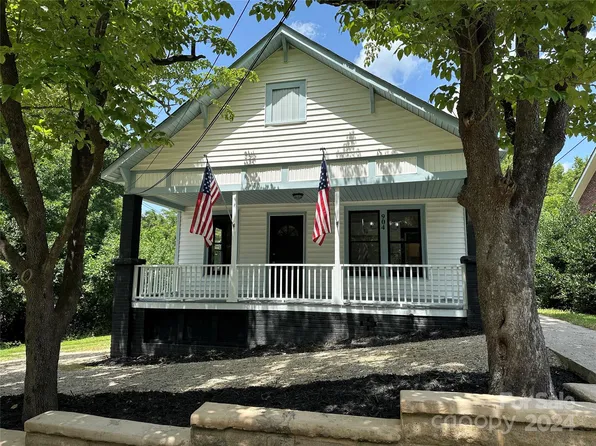 904 S Salisbury Ave, Spencer, NC 28159