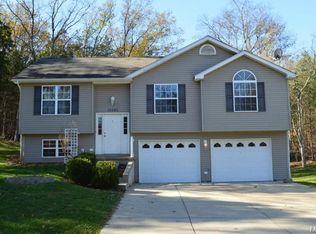 10249 Belew Creek Dr, Hillsboro, MO 63050