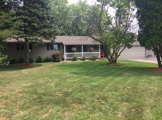 225 Strieter Dr, Saginaw, MI 48609