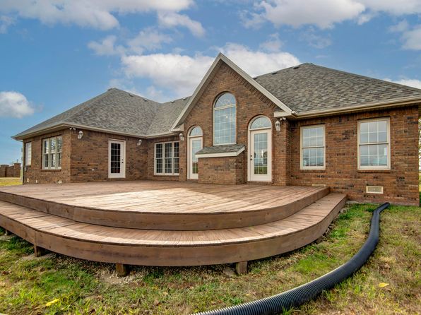 4220 State Hwy D, Crane, MO 65633
