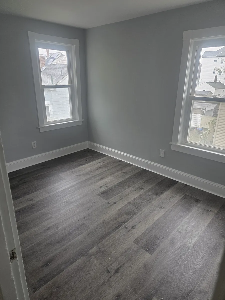 Building Photo - 494 Rivet St #2
