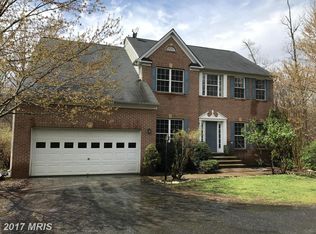 34 Rollingside Dr, Fredericksburg, VA 22406