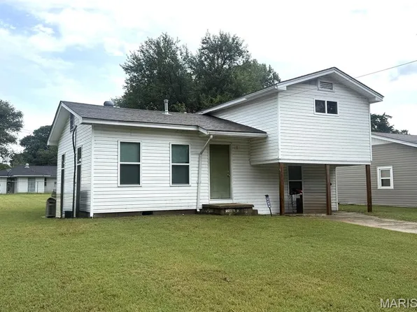 1410 George St, Kennett, MO 63857