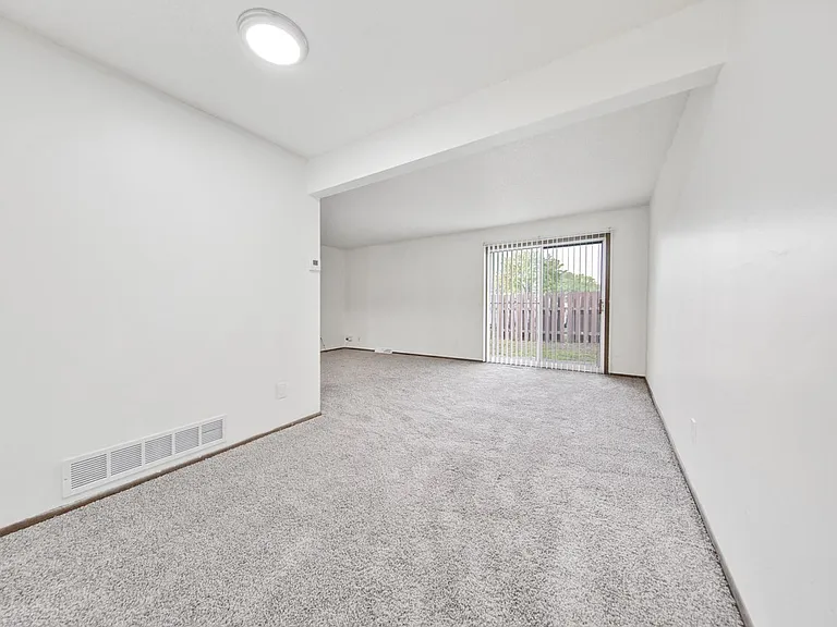 Rice Creek Townhouses — Photo 13