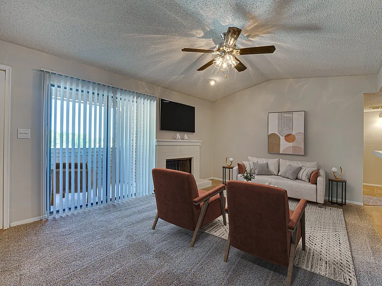 Indian Creek Apartments — Photo 58