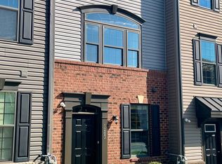 1203 Rampart Dr, Fredericksburg, VA