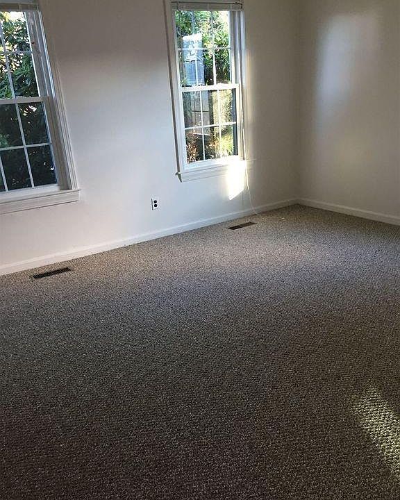 2nd image of 10 Ashland St #3