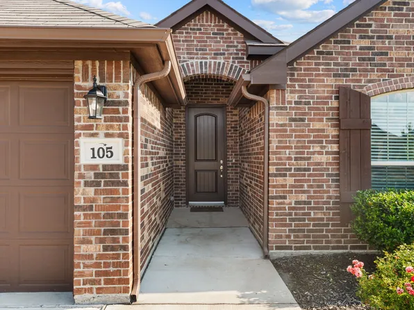 105 Vickie Dr, Keene, TX 76059