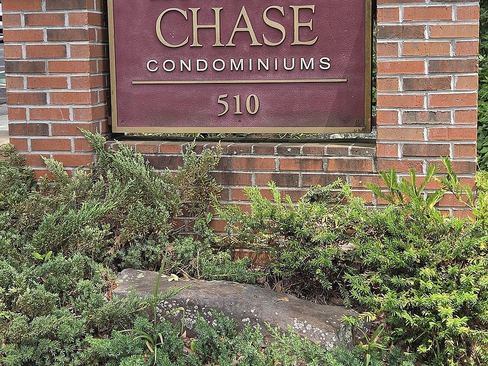 1st image of 510 Coventry Rd APT 3A