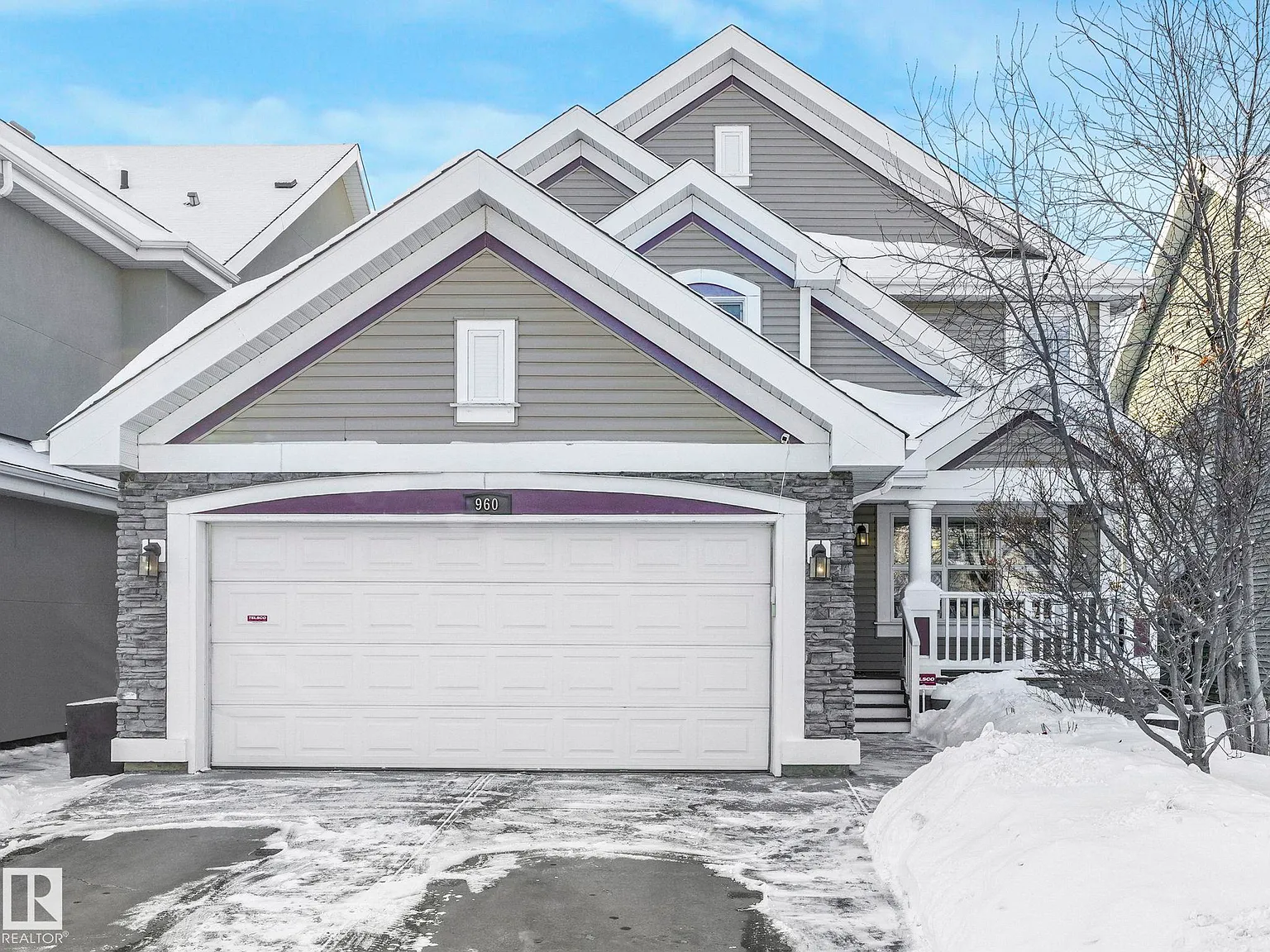 960 Summerside Link SW photo 1