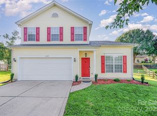 6809 Blake Brook Dr, Concord, NC 28025