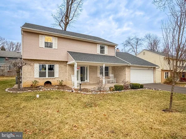 738 Bridgeview Rd, Feasterville Trevose, PA 19053