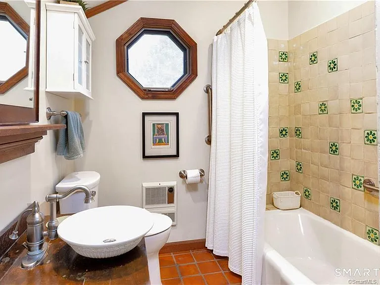 1C Ridgewood Ln — Photo 13