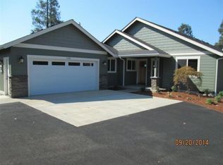 1427 NE Quail Xing, Grants Pass, OR 97526