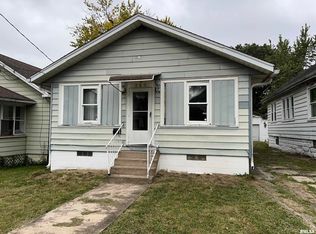909 W McClure Ave, Peoria, IL