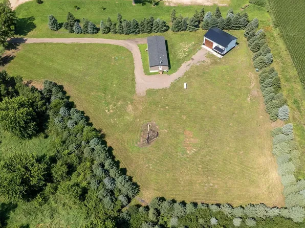 46644 256th St, Hartford, SD 57033