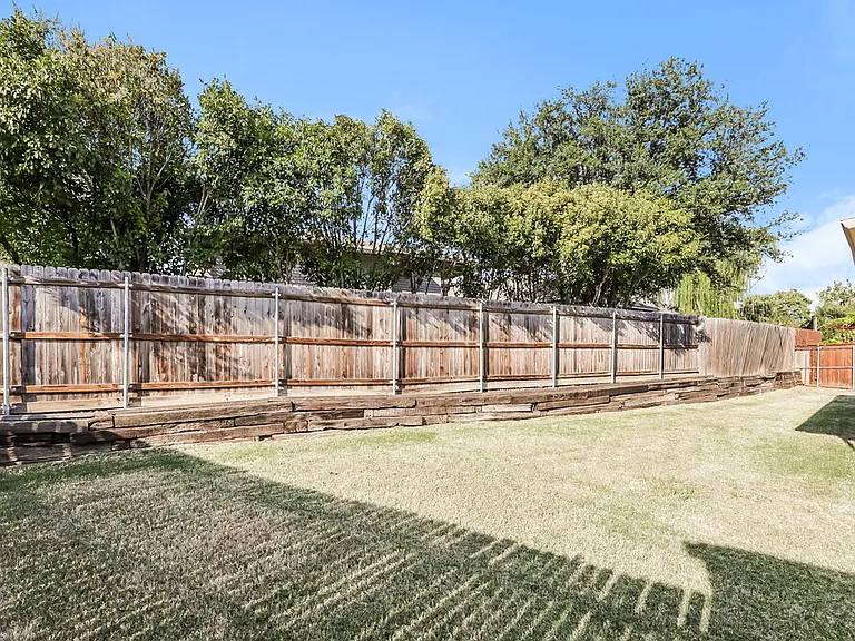 8736 Eaglestone Way — Photo 16