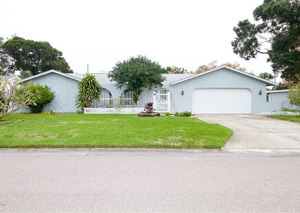 1st image of 4146 38th Way S