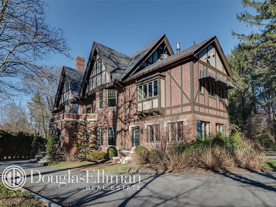 93 Mill River Rd, Oyster Bay, NY 11771 Zillow