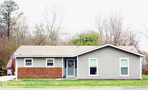 1st image of 705 Holly Pl