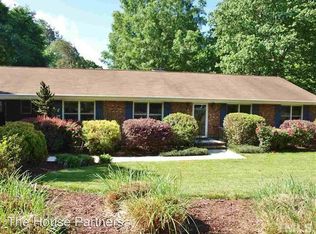 412 Kenwood Ct, Raleigh, NC 27609