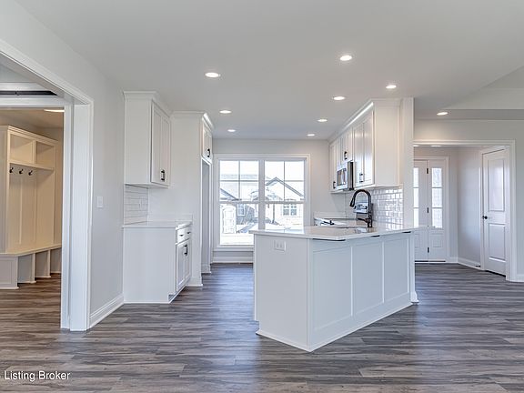 3rd image of 59 Elle Way